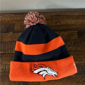 NFL Denver Bronco's Orange and Blue Pom-Pom Toque